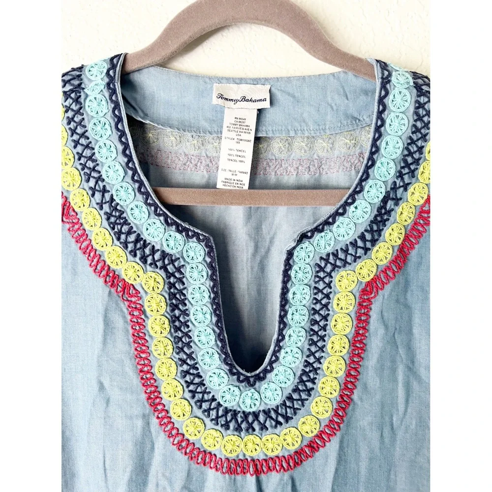 Tommy Bahama Blue Chambray Tencel Embroidered Dress Size Medium READ - Picture 5 of 7